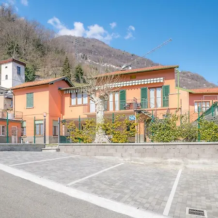Panorama Lake Como @ Appartement *